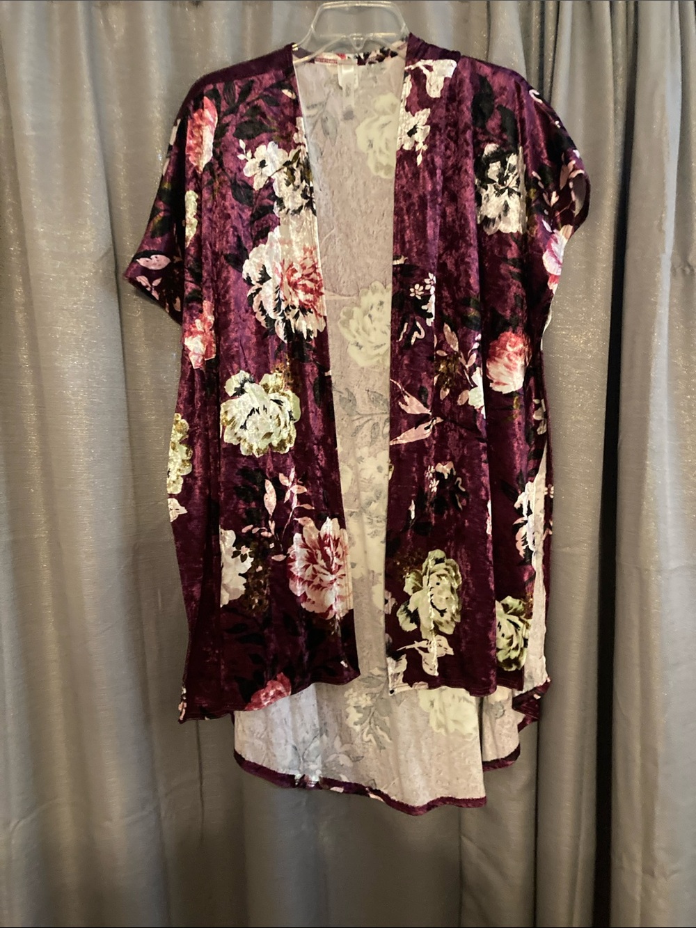 Floral Velvet Open-Front Wrap - Plum